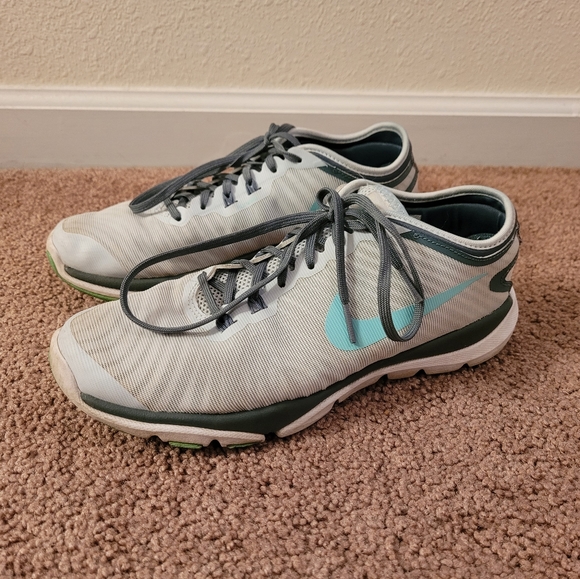 womens size 7.5 Nike - Picture 6 of 8